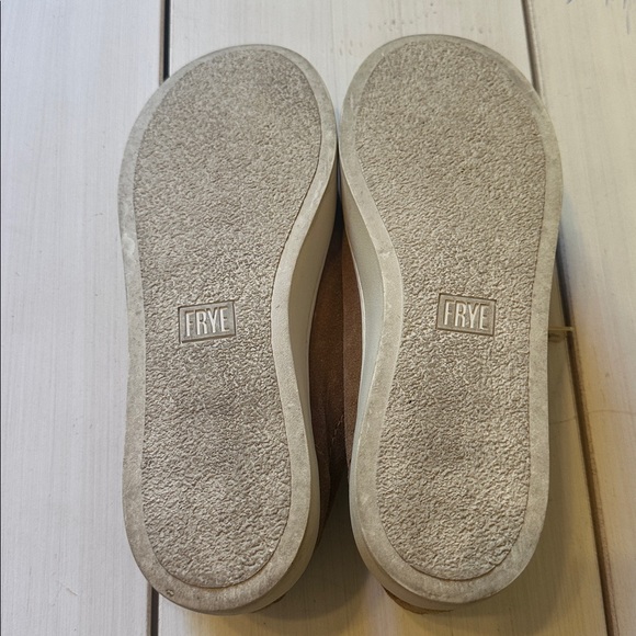 Frye Lena Zip Low Sneaker Brown Suede - Picture 3 of 3